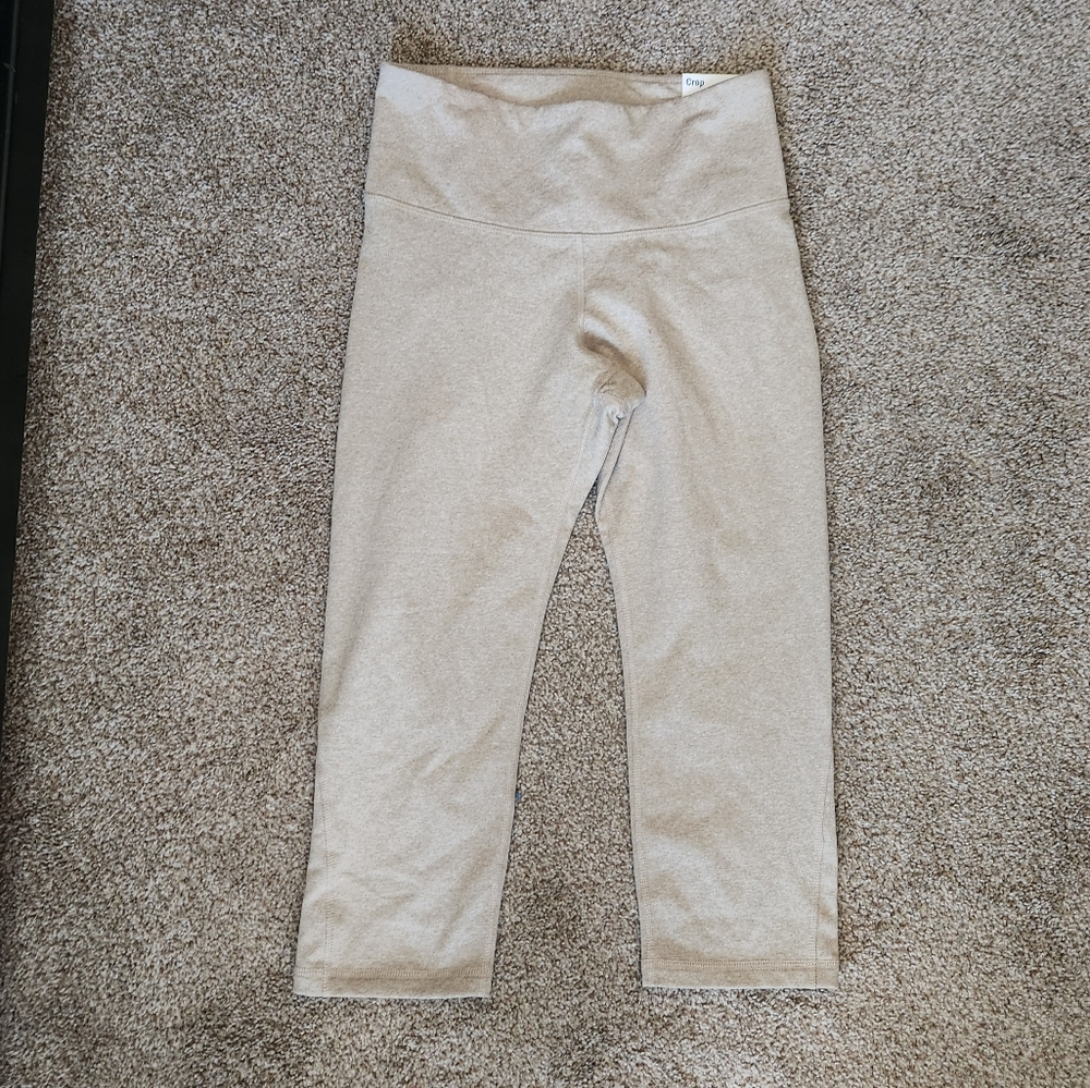NWT old navy active crop pants